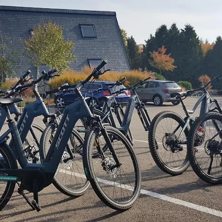 Vizparti Ueduelo 리조트 Zánka