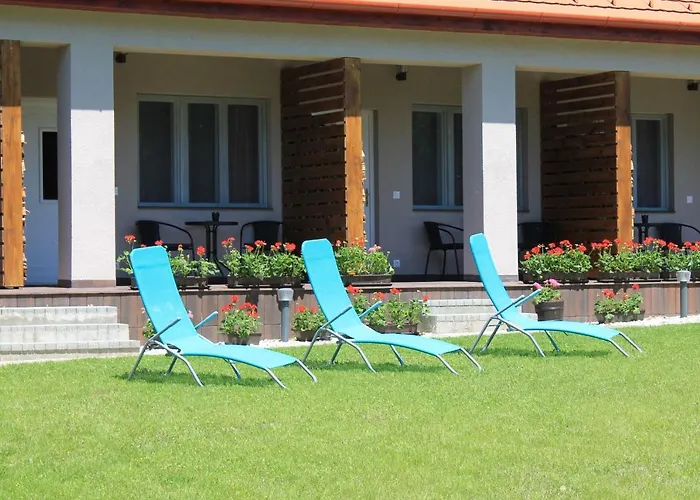 Resort Vizparti Ueduelo Zánka