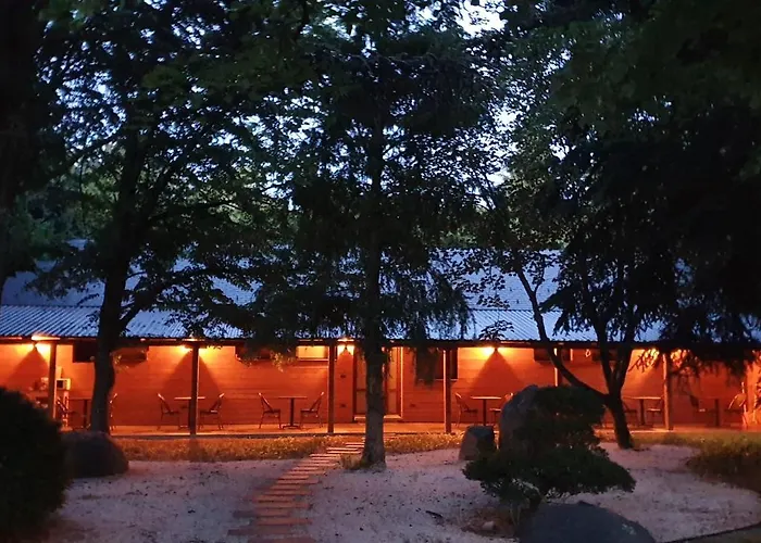 Vízparti üdülő * Zánka