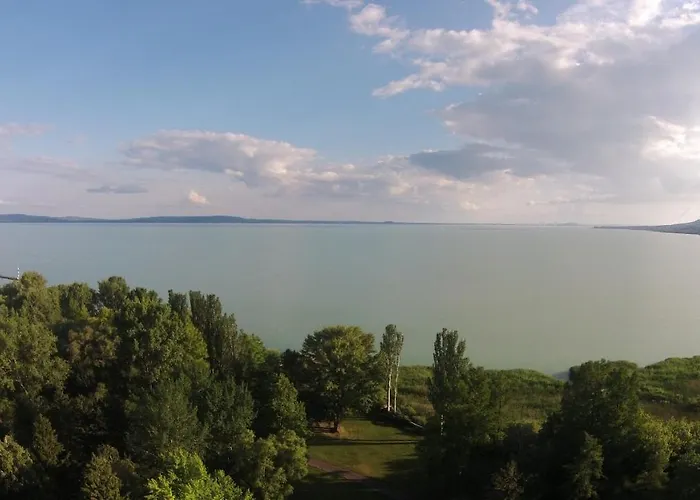 אתר נופש Vizparti Ueduelo Zánka